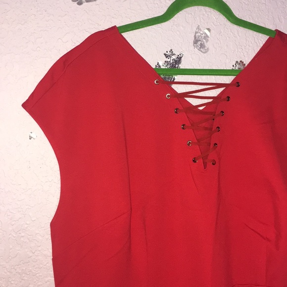 NWOT Plus Size Red V-neck Asymmetrical Midi Dress - Picture 2 of 6